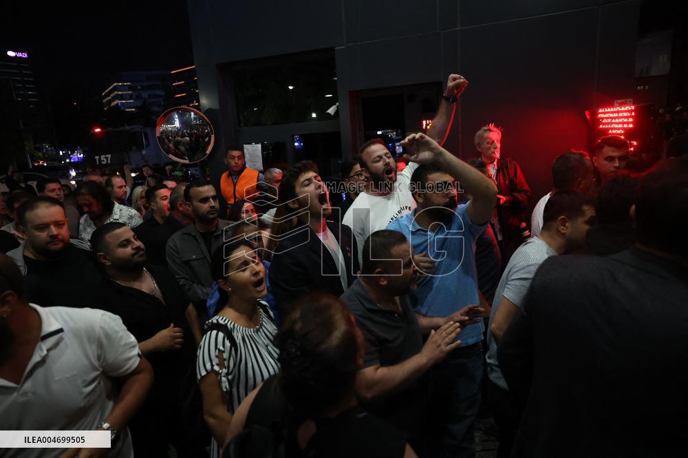 The Main Opposition Party Of Turkey Fights For Its Political Survival - Istanbul