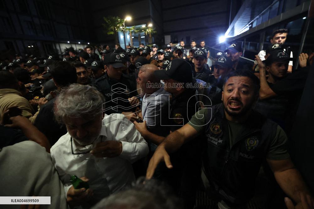 The Main Opposition Party Of Turkey Fights For Its Political Survival - Istanbul