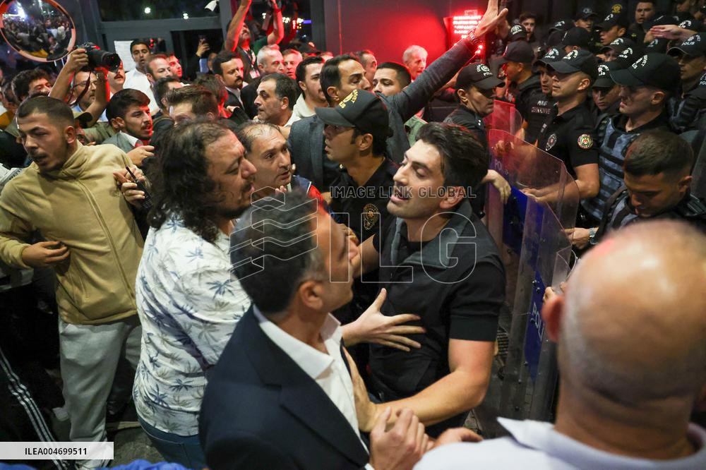 The Main Opposition Party Of Turkey Fights For Its Political Survival - Istanbul