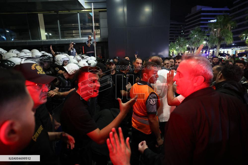 The Main Opposition Party Of Turkey Fights For Its Political Survival - Istanbul