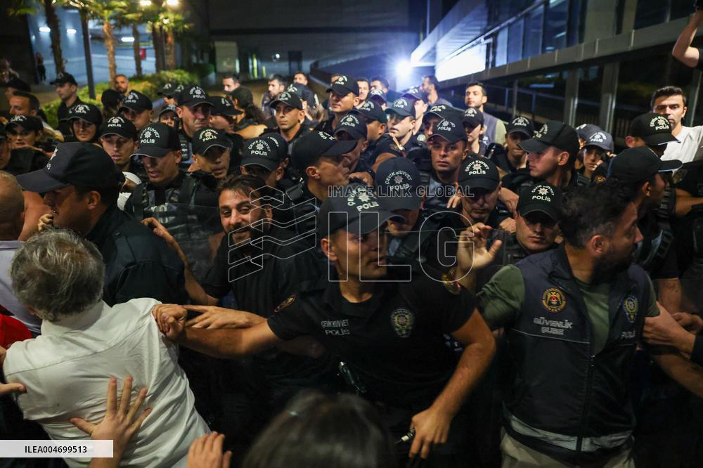 The Main Opposition Party Of Turkey Fights For Its Political Survival - Istanbul