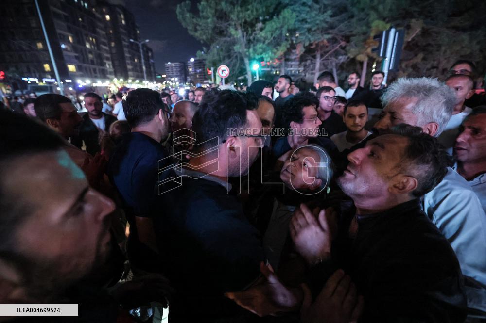 The Main Opposition Party Of Turkey Fights For Its Political Survival - Istanbul