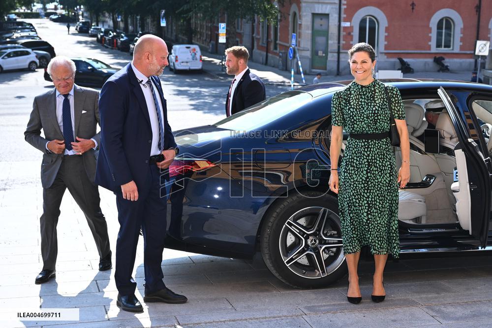 SWEDISH ROYALS AT THE NATIONAL HERITAGE BOARD