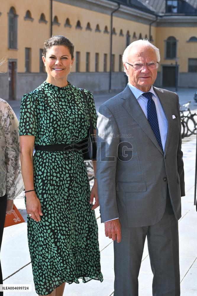 SWEDISH ROYALS AT THE NATIONAL HERITAGE BOARD