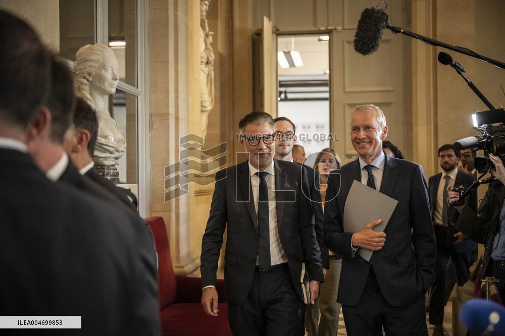 MP Bayrou General Policy Statement - Salle des Quatre Colonnes - Paris