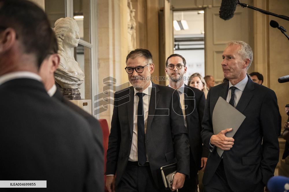 MP Bayrou General Policy Statement - Salle des Quatre Colonnes - Paris