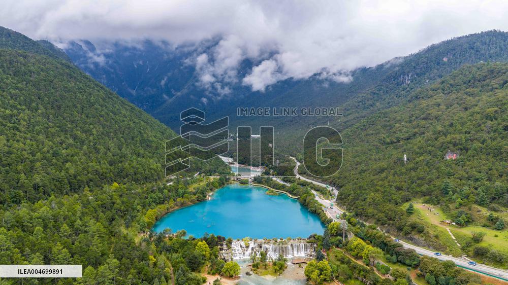 Lijiang Blue Moon Valley Scenery - Yunnan