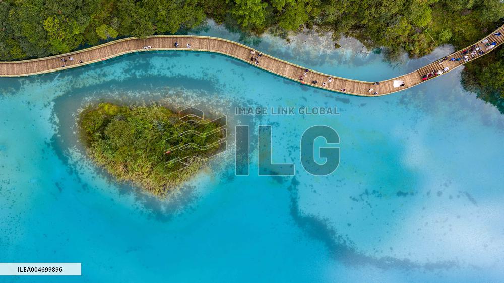 Lijiang Blue Moon Valley Scenery - Yunnan