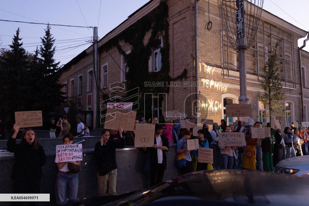Protest Demands Protection of Ukrainian Soldier's Rights - Kharkiv