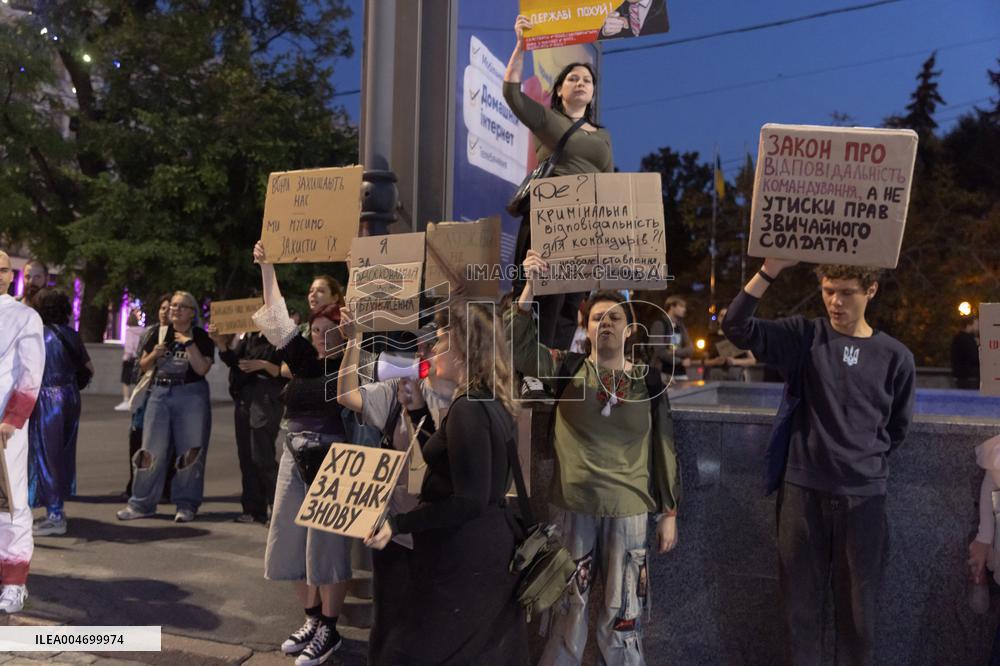 Protest Demands Protection of Ukrainian Soldier's Rights - Kharkiv