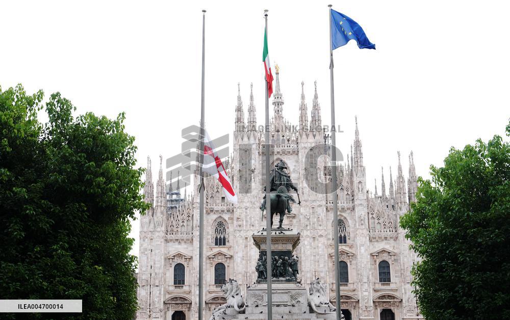 Flags At Half-Mast For Giorgio Armani On The Day Of His Funeral - Italy