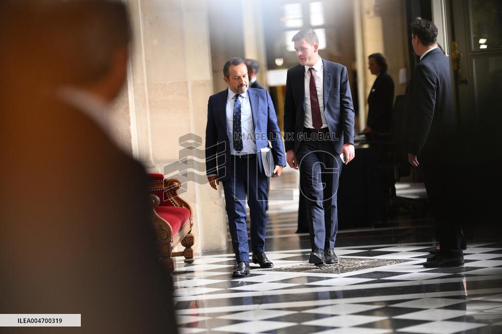 MP Bayrou General Policy Statement - Salle des Quatre Colonnes - Paris