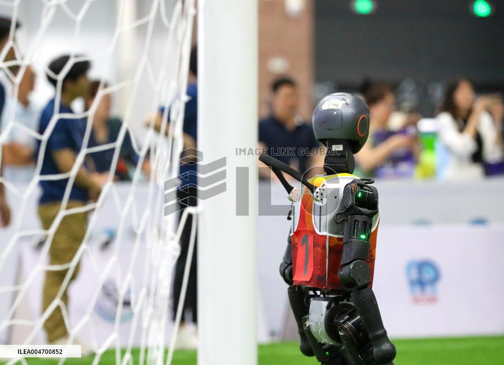 2025 Asia-Pacific Robot World Cup Qingdao International Invitational Football Tournament in Qingdao