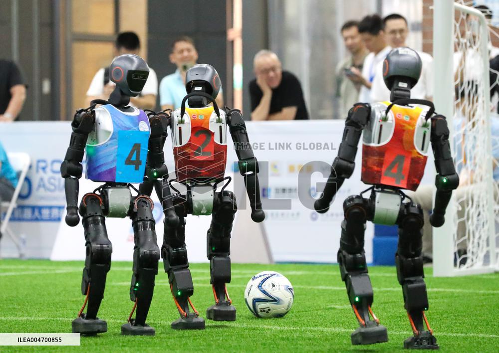 2025 Asia-Pacific Robot World Cup Qingdao International Invitational Football Tournament in Qingdao