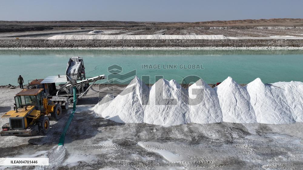 East Salt Lake in Hami