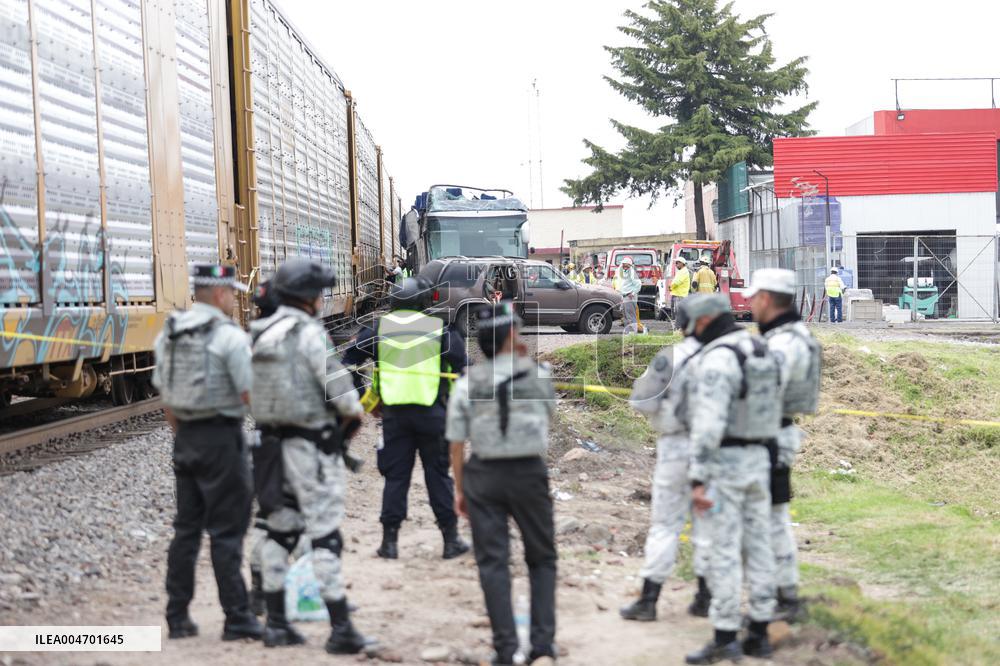 Atlacomulco Train And Bus Crash - Mexico