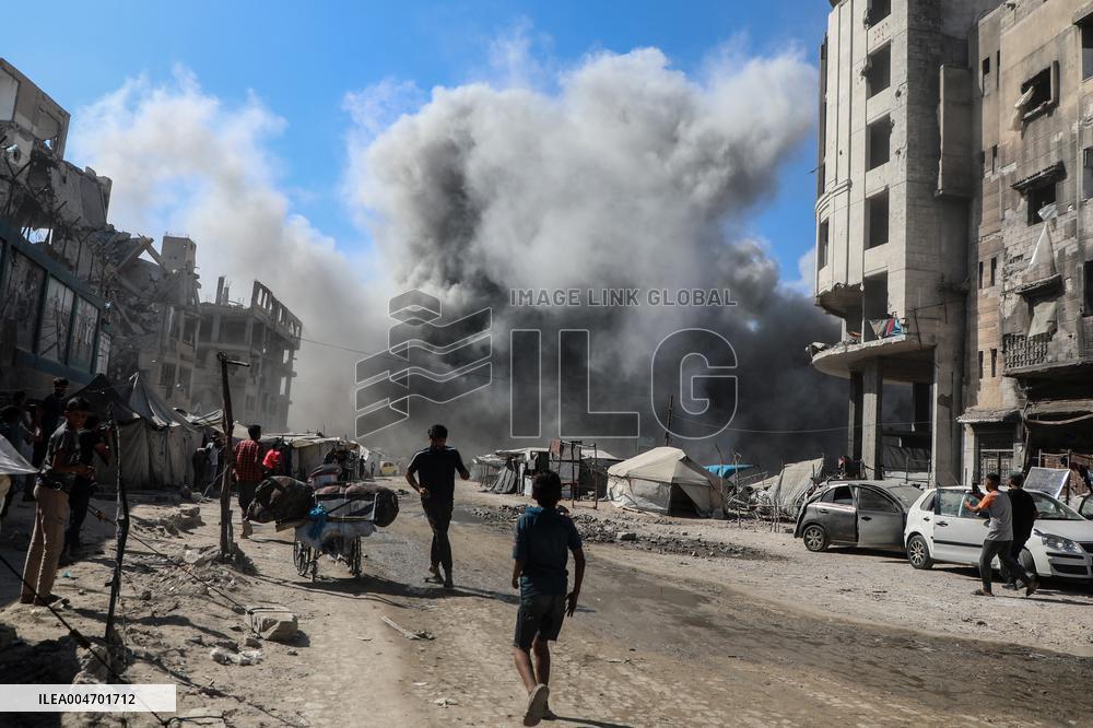 sraeli Forces Intensified Airstrikes On Gaza City - Palestine