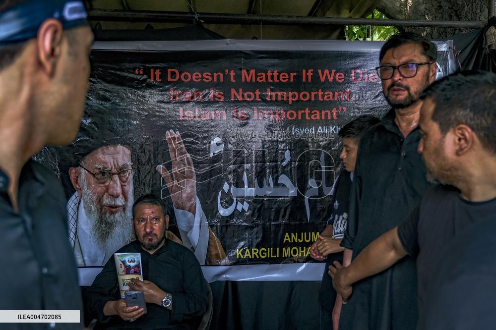 Kashmiri Shiites Mark Muharram Mourning - India