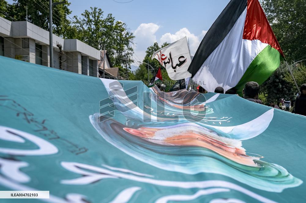 Kashmiri Shiites Mark Muharram Mourning - India