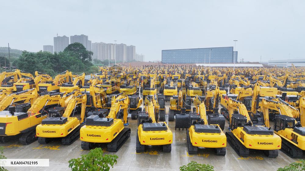 LiuGong Machine Warehouse