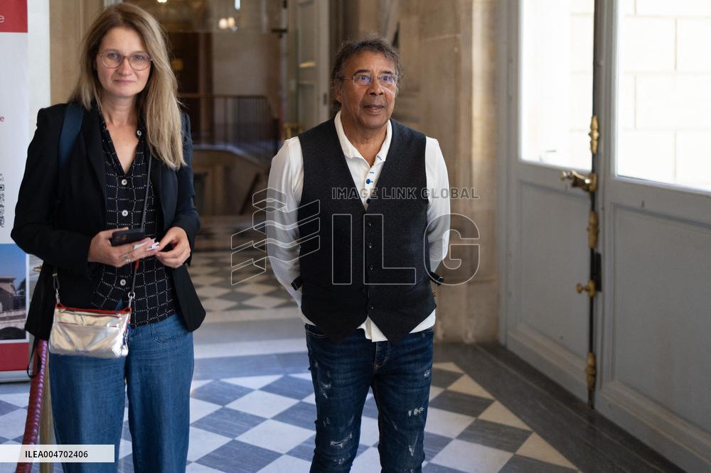 Laurent Voulzy visits the National Assembly - Paris