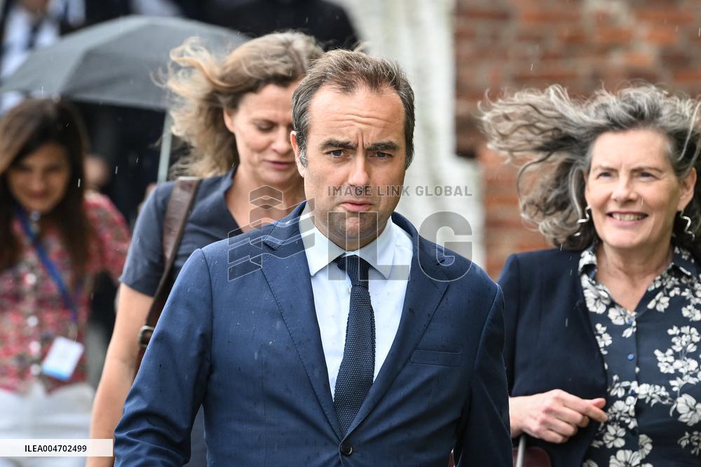 Emmanuel Macron visits Oslo FA