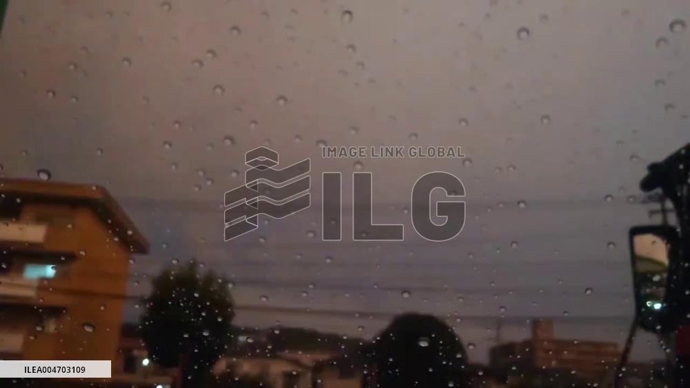 Japan: Storm System Brings Intense Lightning to Southwestern Region 2