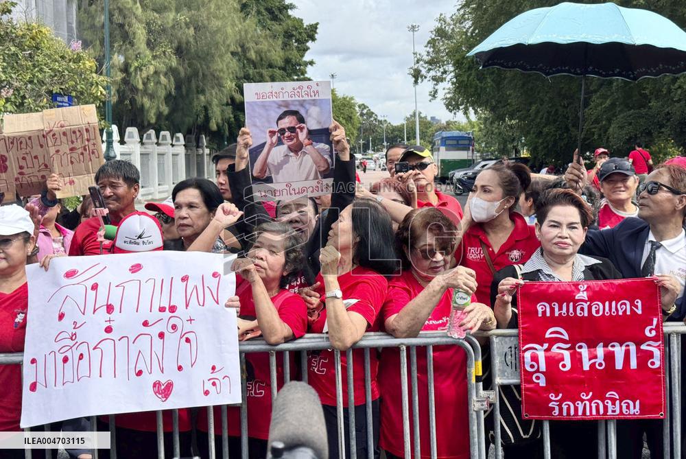 Ex-Thai PM Thaksin at Supreme Court