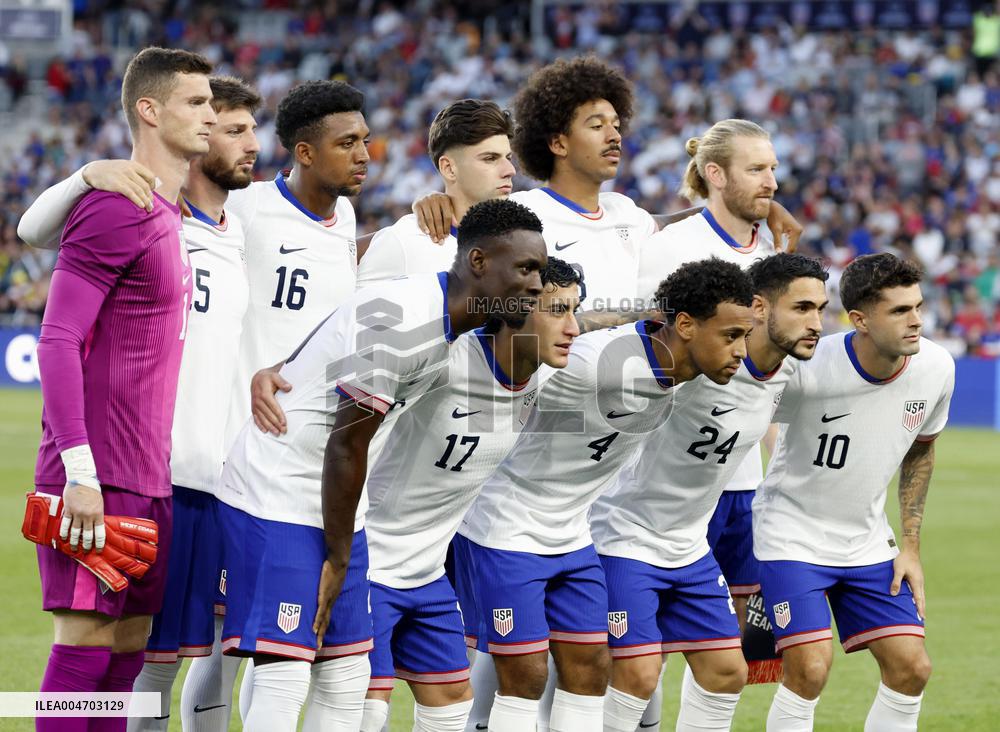 Football: Friendly between Japan and U.S.