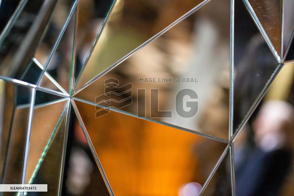 Opening Presentation of An Artwork by The Diamantaire Artist - Paris