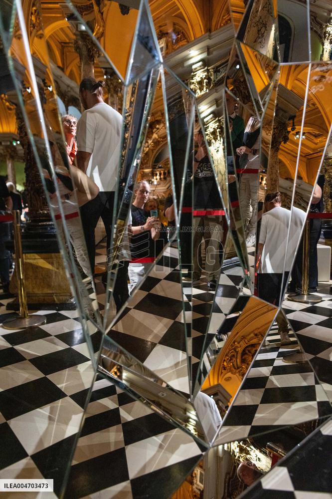 Opening Presentation of An Artwork by The Diamantaire Artist - Paris