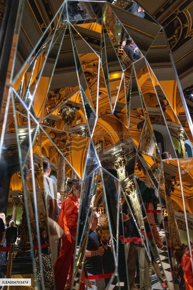 Opening Presentation of An Artwork by The Diamantaire Artist - Paris