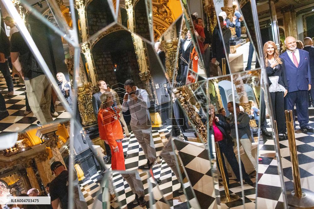 Opening Presentation of An Artwork by The Diamantaire Artist - Paris