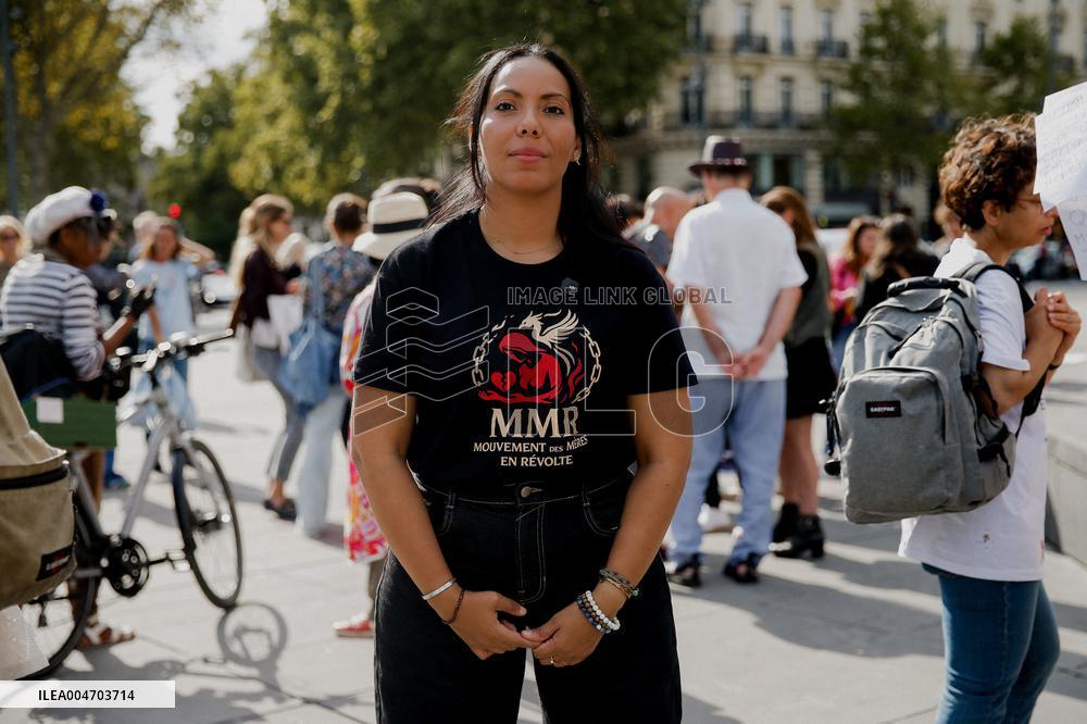 Demonstration by the Mothers in Revolt Movement - Paris