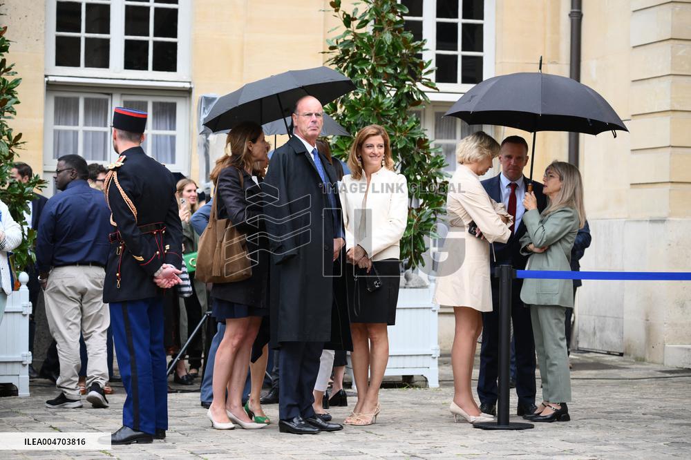 Handover Ceremony At Hotel de Matignon - Paris
