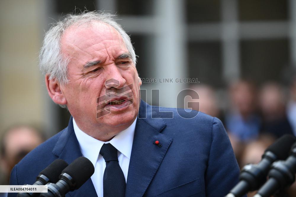 Handover Ceremony At Hotel de Matignon - Paris