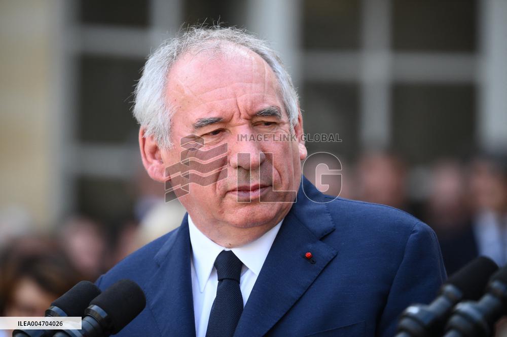 Handover Ceremony At Hotel de Matignon - Paris