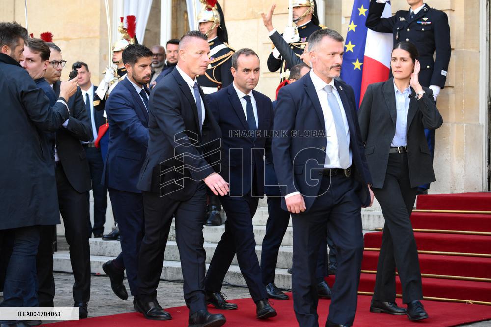 Handover Ceremony At Hotel de Matignon - Paris