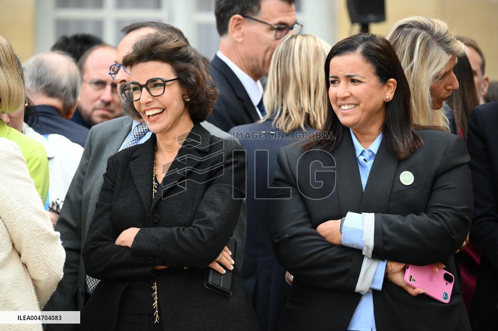Handover Ceremony At Hotel de Matignon - Paris