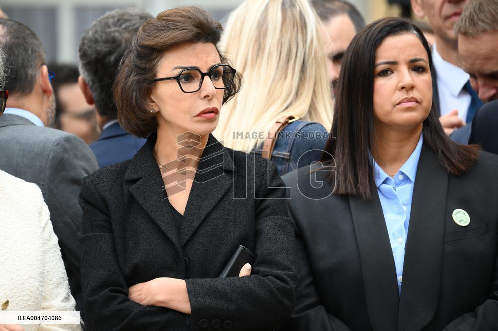 Handover Ceremony At Hotel de Matignon - Paris