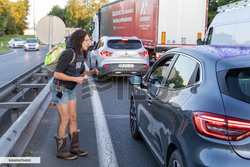 Bloquons-tout At Albi - France
