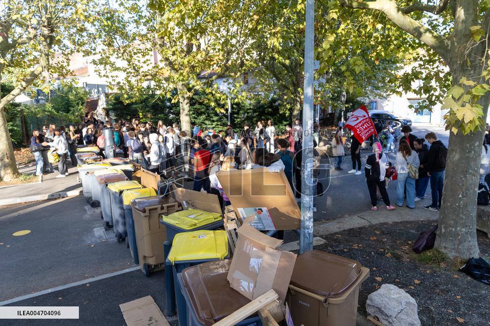 Bloquons-tout At Albi - France