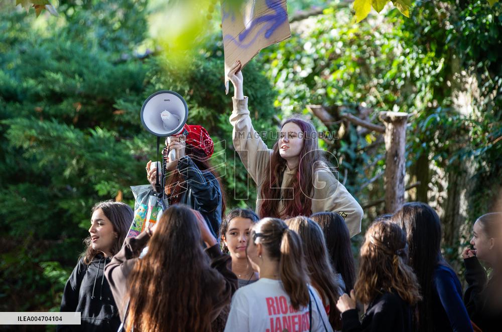 Bloquons-tout At Albi - France