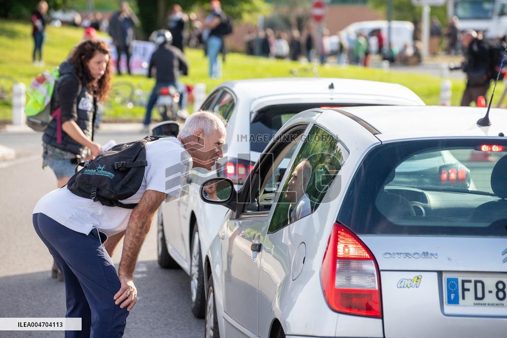 Bloquons-tout At Albi - France