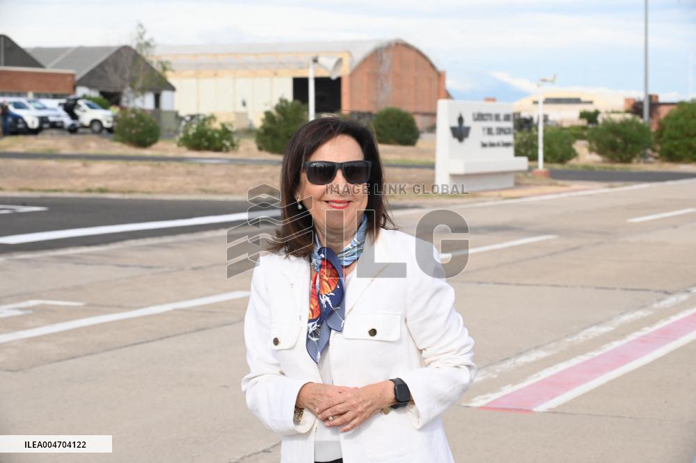 King Visits European Tactica Airlift Centre In Zaragoza - Spain