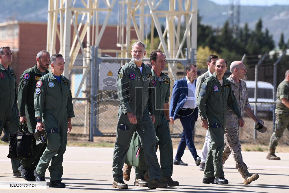King Visits European Tactica Airlift Centre In Zaragoza - Spain