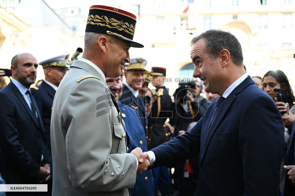 Handover Ceremony At Hotel de Matignon - Paris