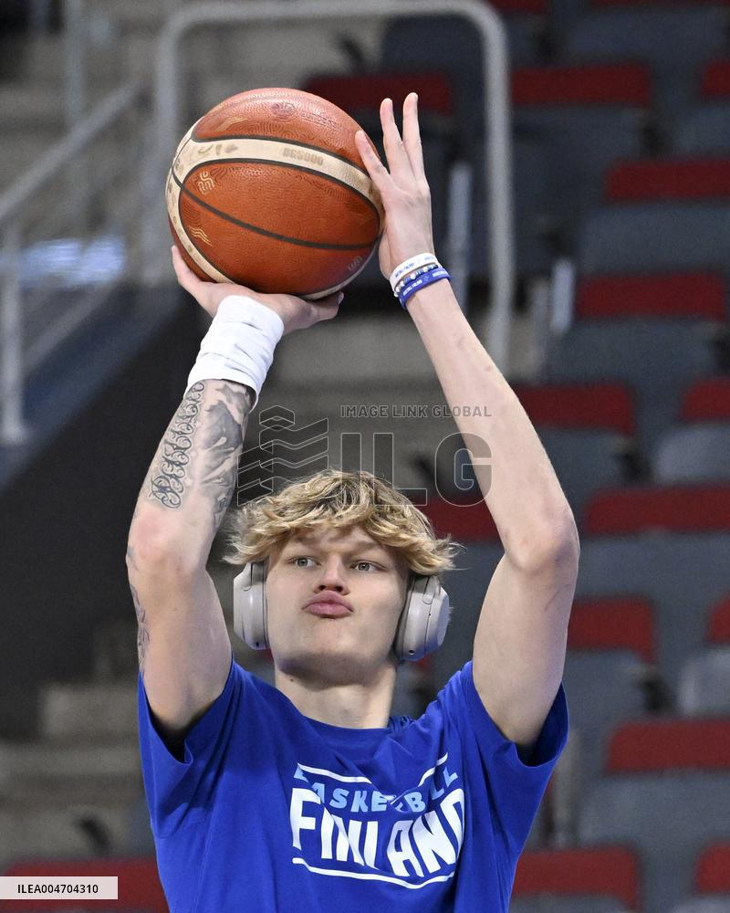 Miesten EM-kilpailut (-14.9)