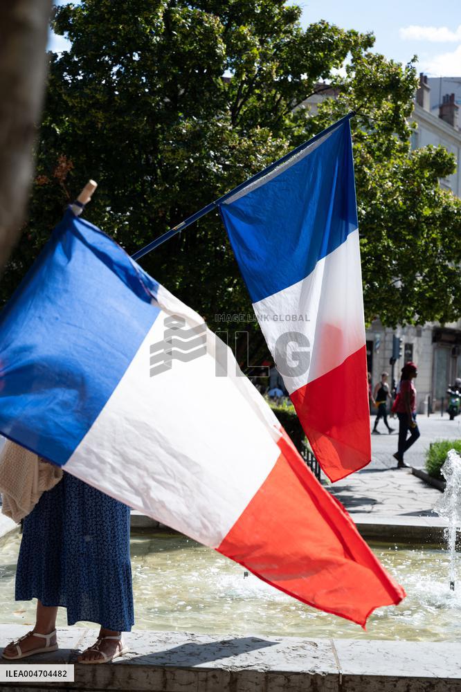 Bloquons-tout At Valence France