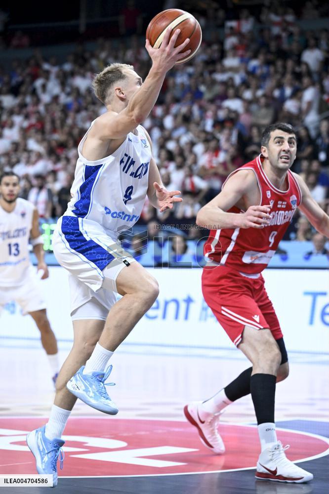 Miesten EM-kilpailut (-14.9)